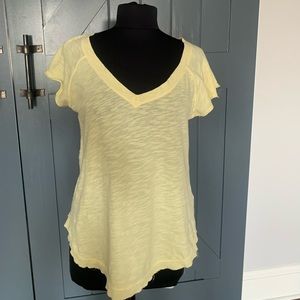 Sunny yellow V neck Tee small